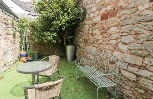 The Old Stables - Pet-Friendly Stay Near Ruthin Castle with Parking - Foto 6