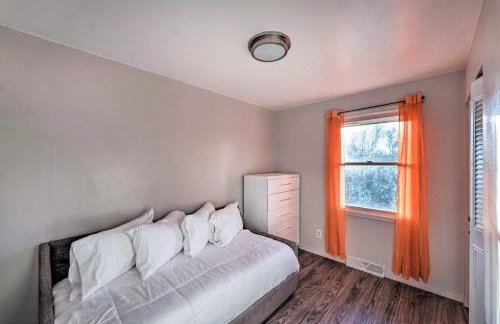 Family-Friendly Rockford Home with Private Yard! - Foto 18