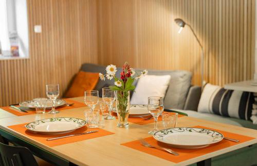 Cocon d'Altitude avec Terrasse, Calme & Parking Privé - Foto 13