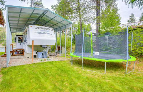 Family Fun on Ruby Creek Cusick Hideaway with Dock - Foto 29