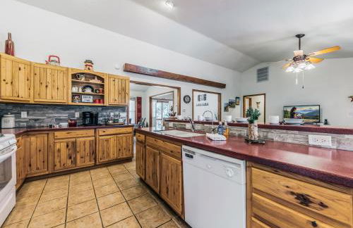 Blue Spruce Retreat by Ruidoso Vacation Rentals - Foto 24