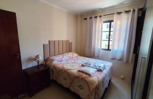 Apartamento aconchegante no centro da cidade - Foto 2