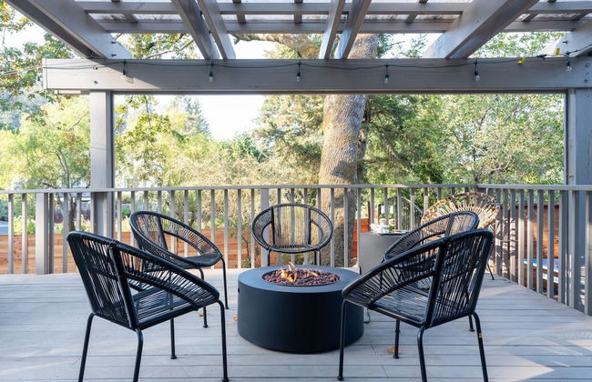 Mataro by Avantstay Large & Elegant Home in Santa Rosa w/ Hot Tub & Games - Foto 26