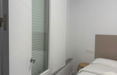 Apartamento a 10 min caminando de la Estación de bus y tren María Zambrano - Photo 3