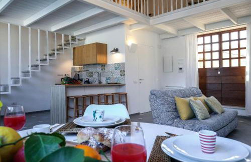 Starhost - CASTLE MEZZACAPO seaview terrace, garden and parking - Foto 53