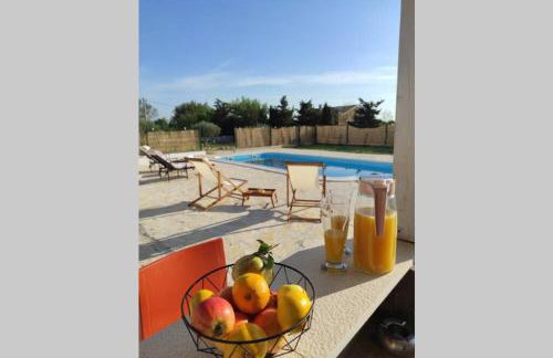 Kuća za odmor M&J s grijanim bazenom - Photo 50