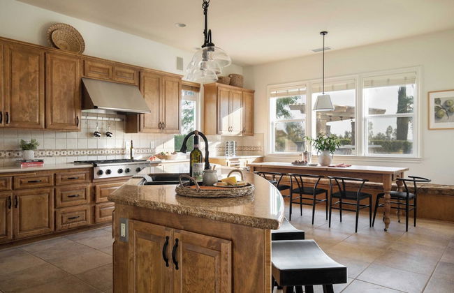 Villa Verdot by Avantstay Spectacular 6 BR Estate w/ Pool, Hot Tub, Tennis& B-ball Courts - Foto 17