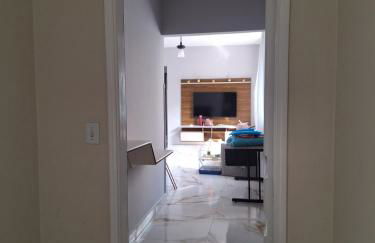 Apartamento com Estacionamento, Wi-Fi, Ar condicionado a 300 metros da Praia da Enseada no Guarujá. - Foto 55