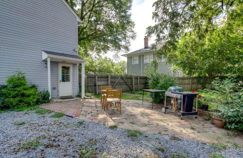 Charming Victorian Farmhouse on Historic Main St - Foto 25