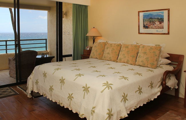 Polo Beach - CoralTree Residence Collection - Photo 19