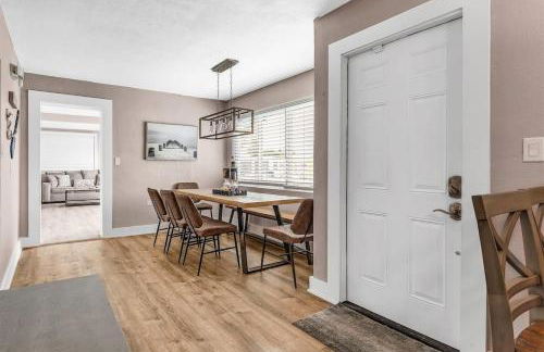 Reel Deal - Waterfront Pool Home, 76' Dock - Foto 14