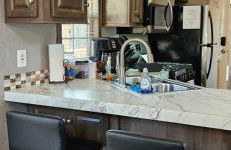 Tiny home with hammock loft BBQ and yard - Foto 6