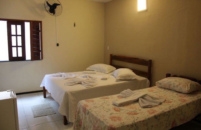 Hotel Cantinho Das Flores - Photo 12