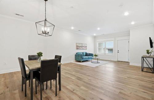 Stylish 2BR2BA Stay Open Layout - Foto 22