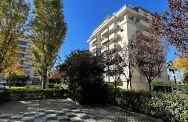 Light Blue House - Photo 19