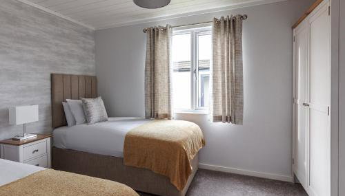 Roydon Marina Village Lodges - Foto 3