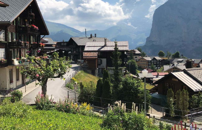 Schilthorn Cable Car + Piz Gloria & Thrill Walk Birg - Photo 2