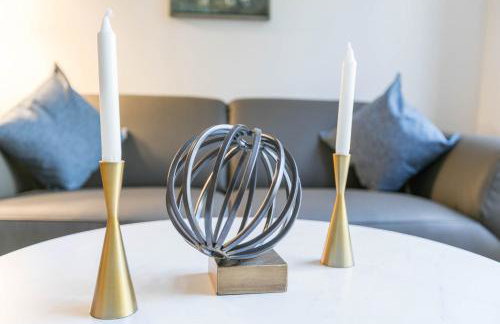 Fully Furnished 1BR in Murray Hills - Foto 12