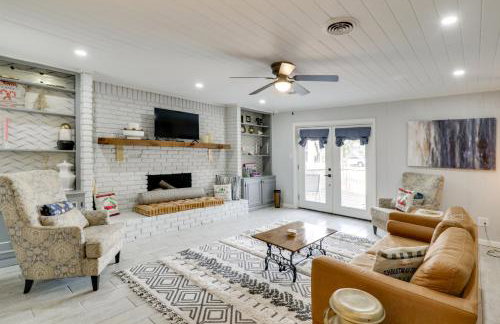 3 Mi to Saracen Landing! Family Getaway with Deck - Foto 1