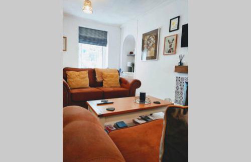 Former Quarryman’s 3-bed house 5 min to Zip World - Photo 6