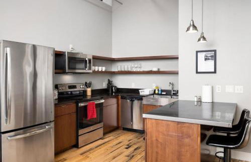 Chic Loft in Peoria Warehouse District - Foto 32