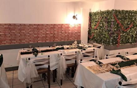 Airport Paris Eiffel Tower Center Roissy CDG - Foto 41