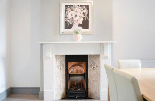 Family-Friendly 2BR Close to Durham City - Foto 10