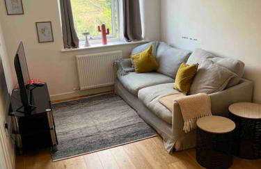 BeeStay - Cosy 1 bed flat in the heart of Cheadle Hulme - Photo 19