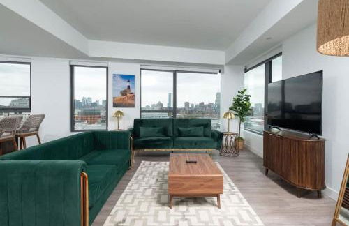 Central Square Penthouse near MIT Harvard Wi-Fi & GYM - Photo 1