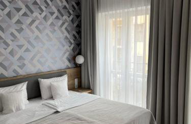 Ermine Suites - Photo 80