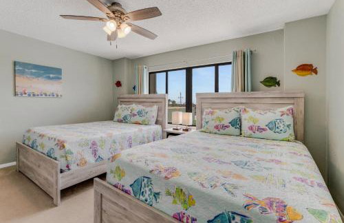 Fabulous ocean and beach views with top complex amenities - Photo 13