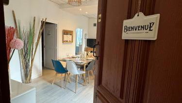 La maison Auguste - vue imprenable sur la Cité - Foto 2