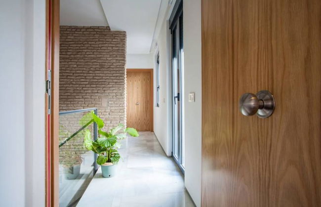 Sevilla Alquila Amplios Apartamentos Duplex en San Bernardo - Foto 7