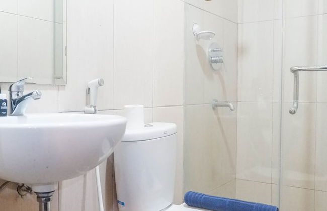 Minimalist 2BR Apartment at Tamansari Papilio - Foto 13