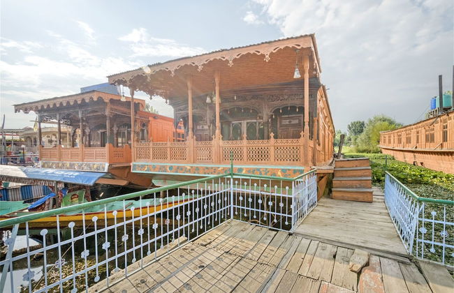 GuestHouser 3 BHK Houseboat d520 - Foto 1