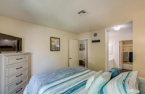 Pool Access and Balcony Updated Condo Near UCSD! - Photo 13