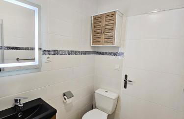 Tout confort ! Centre-ville, Climatisation, Parking, Wifi, Calme, TV - Foto 7