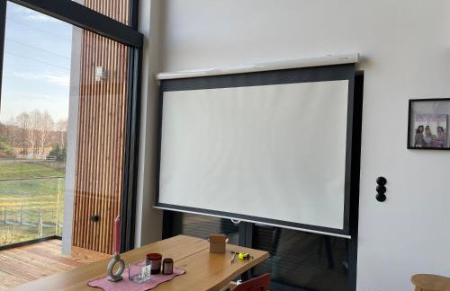 Rumiane pola - stodoła na Mazurach z widokiem na jezioro - Foto 43