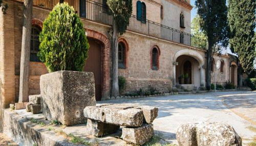 Cottage in Castellnou With Forest Trails - Photo 2