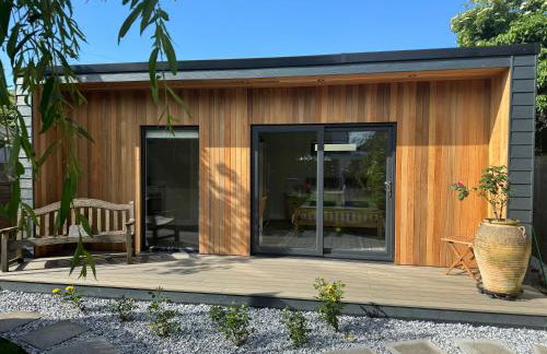 Gorgeous studio! - Photo 1