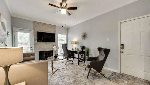 1BD Pool DFW South Irving I46 - Foto 1