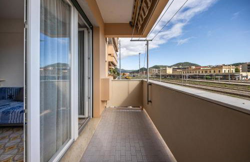 CASA FRANCESCA Luminoso, Wifi e Parcheggio - Foto 3