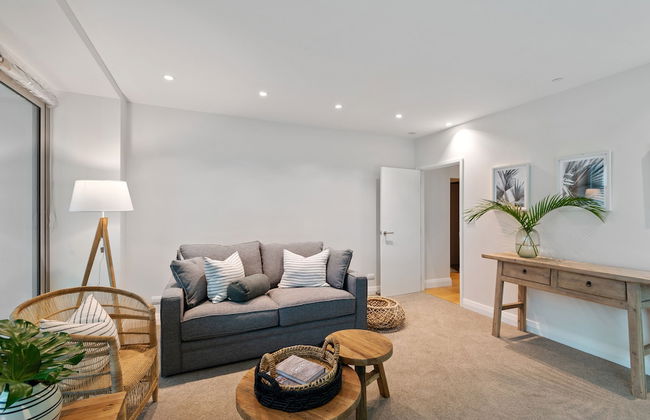 The Carlton Apartments - Foto 39