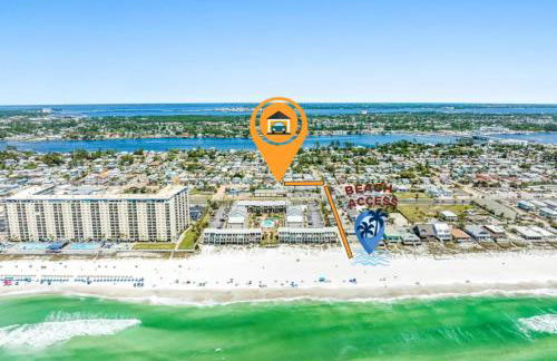 Tropical Gem/5 min beach walk - Foto 4