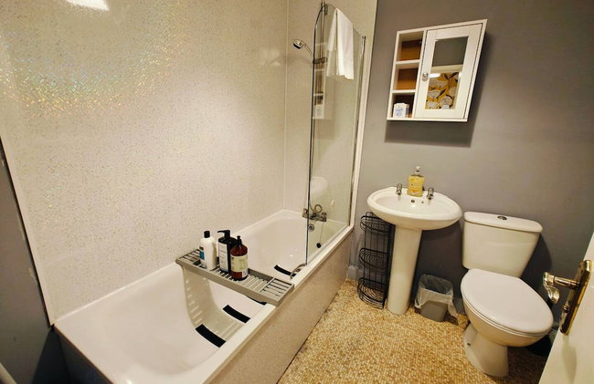 2BR Fortuna Meadow in Belfast - Foto 21