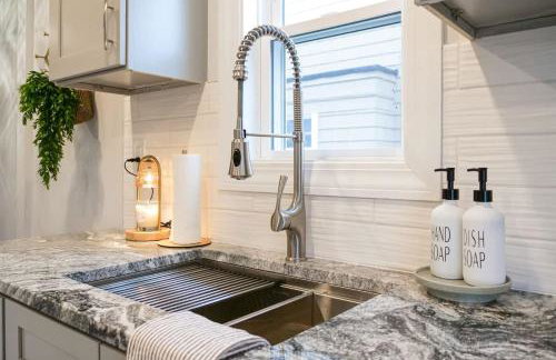 Family Friendly 4 BR Home Close To Downtown CLE! - Foto 17