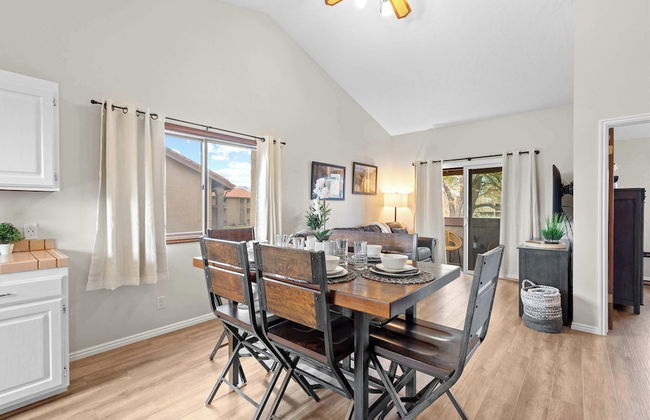 Hikers Hideaway Cozy Resort Condo w/ Pool & More - Foto 22