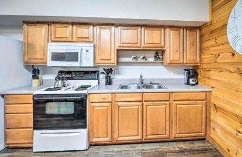 Mountain Retreat Less Than 4 Mi to Downtown Boone! - Foto 13