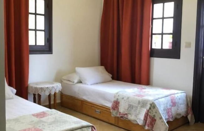 MINA HOUSE - Photo 1