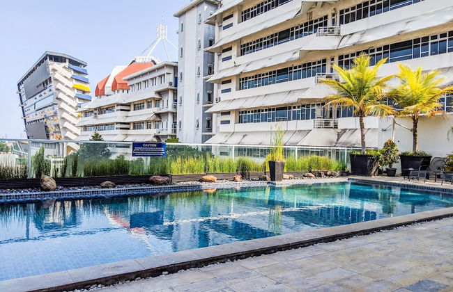 Cozy Stay 2Br At The Square Surabaya Apartment - Foto 17